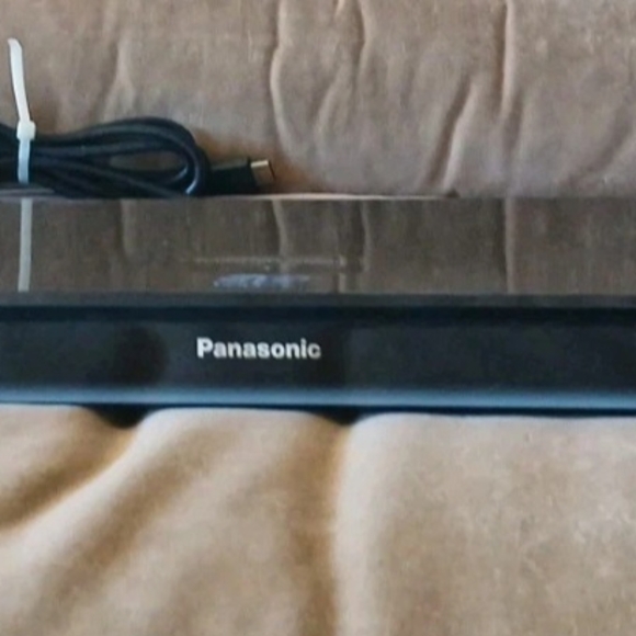 Panasonic DMP-BDT310 Network 3D/Blu-ray Disc Player - Picture 1 of 6